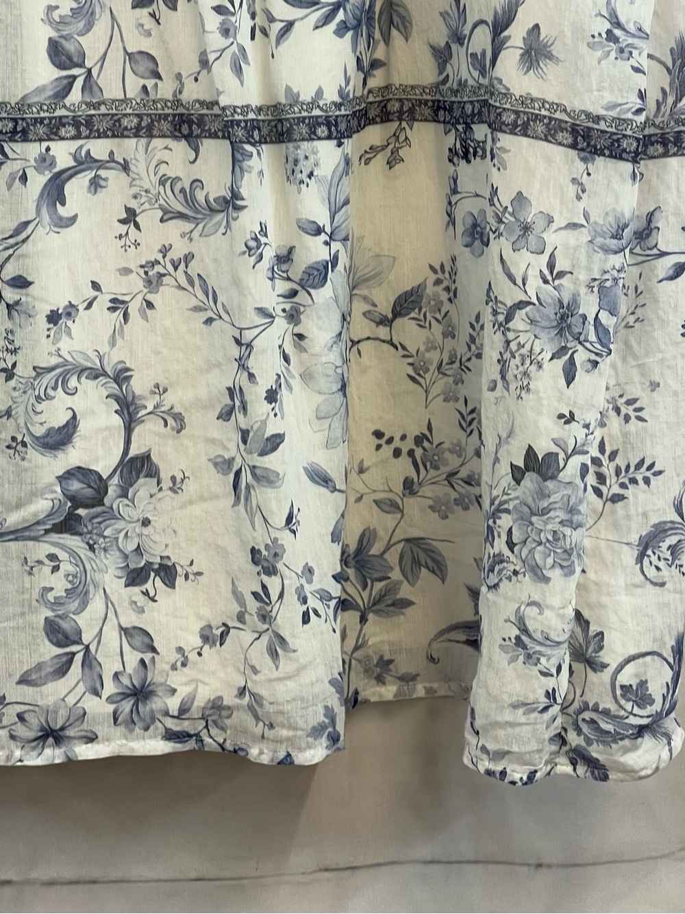 Boho Chic CottageCore Feminine Women's White Blue Floral Tiered Maxi Skirt XL - Picture 3 of 15